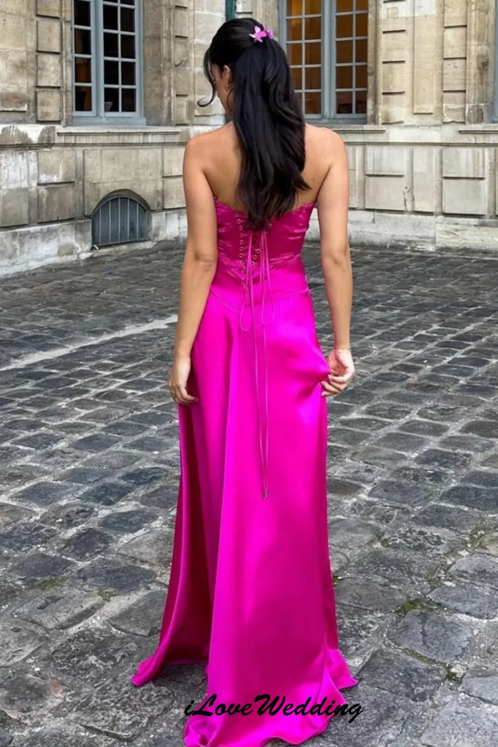 فساتين وصيفة العروس سوداء أنيقة للنساء من الساتان السباغيتي لحفلات الزفاف للنساء على شكل حرف a فستان سهرة بدون أكمام مخصص