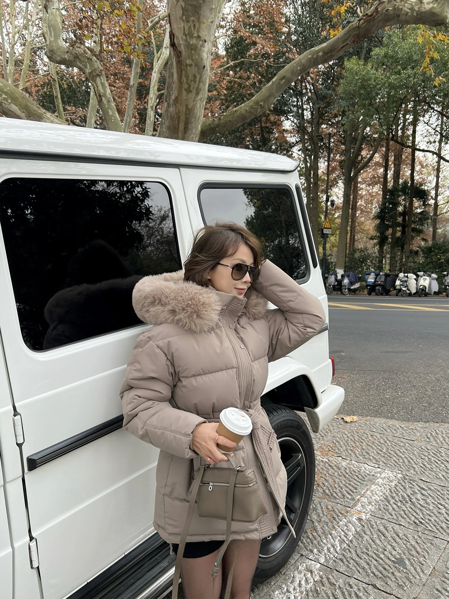 

Утепленная хлопковая куртка для женщин: повседневная, простой дизайн, с капюшоном, верхняя одежда, универсальная, теплая, DINDIins