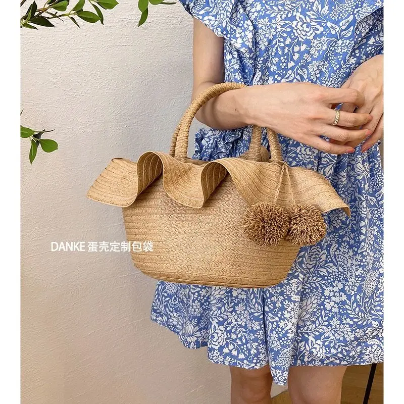 

Lace Hand-held Straw Bag Bucket Woven Bags Ins French Handbags Seaside Vacation Women's Pack Top-Handle Package