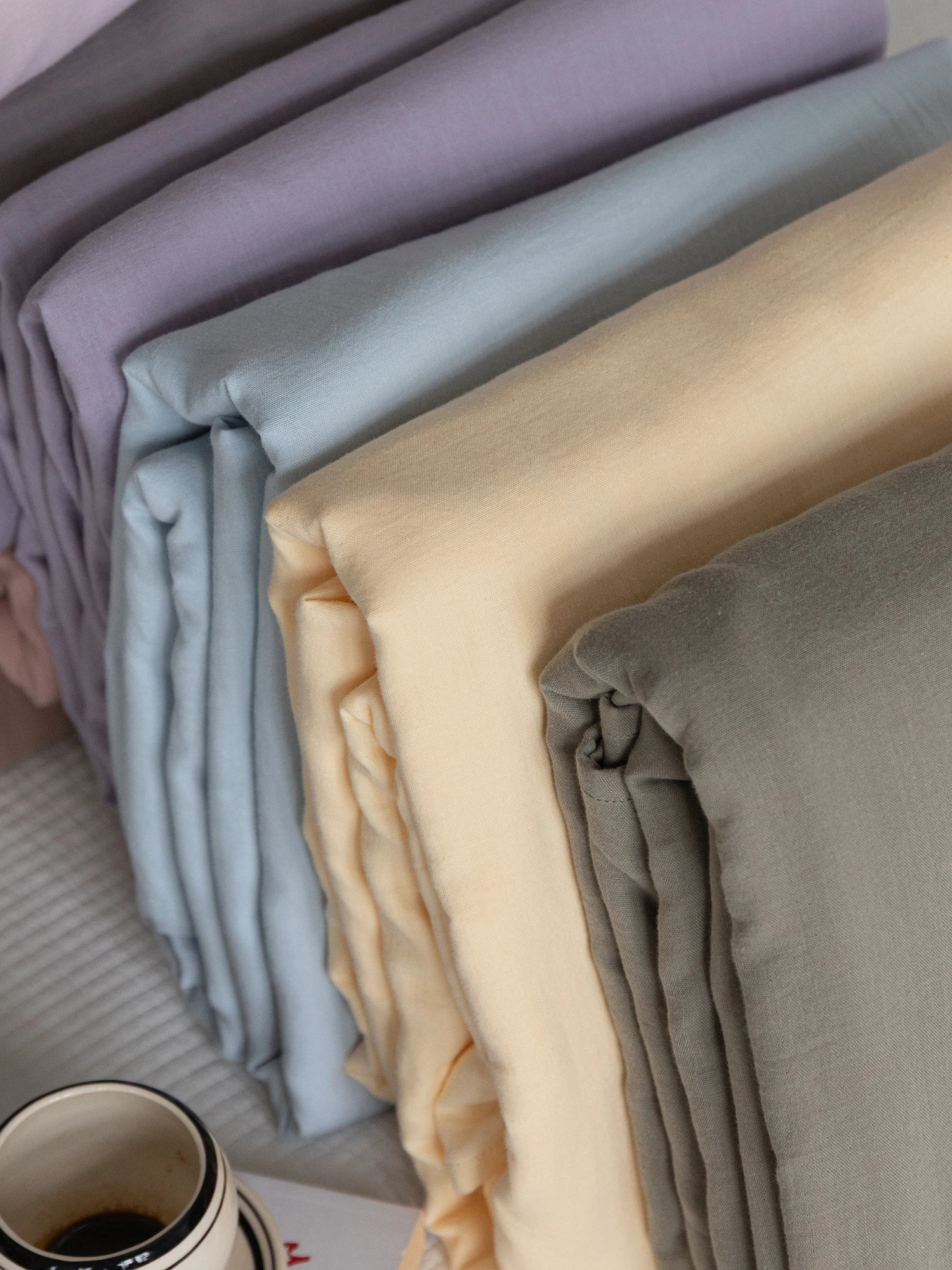 Simple Style Pure Color Double Layer Cotton Bed Sheet Single Piece Four Seasons Protection Home Use Bedding Cover in China