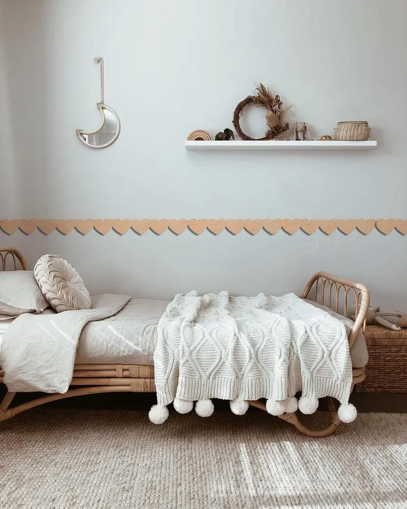 

10pcs Wooden Unfinished Scalloped heart shaped girly wall molding, plywood wooden wall trim, Chair rail molding