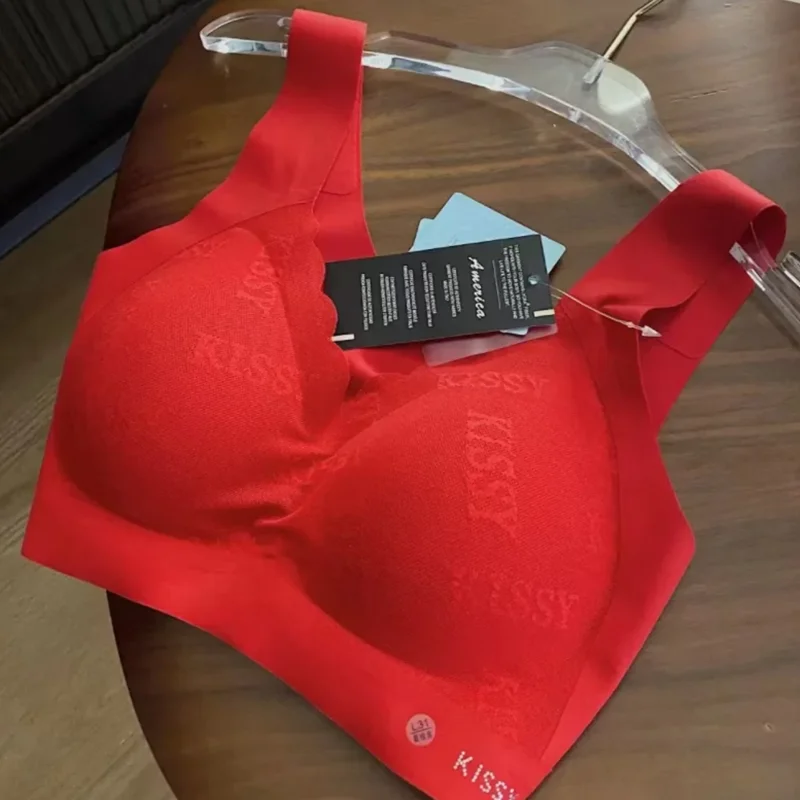 

New Kissy China Red Red Tank Top Sports Traceless Kiss Underwear Gathering New Spring Red Bra Set