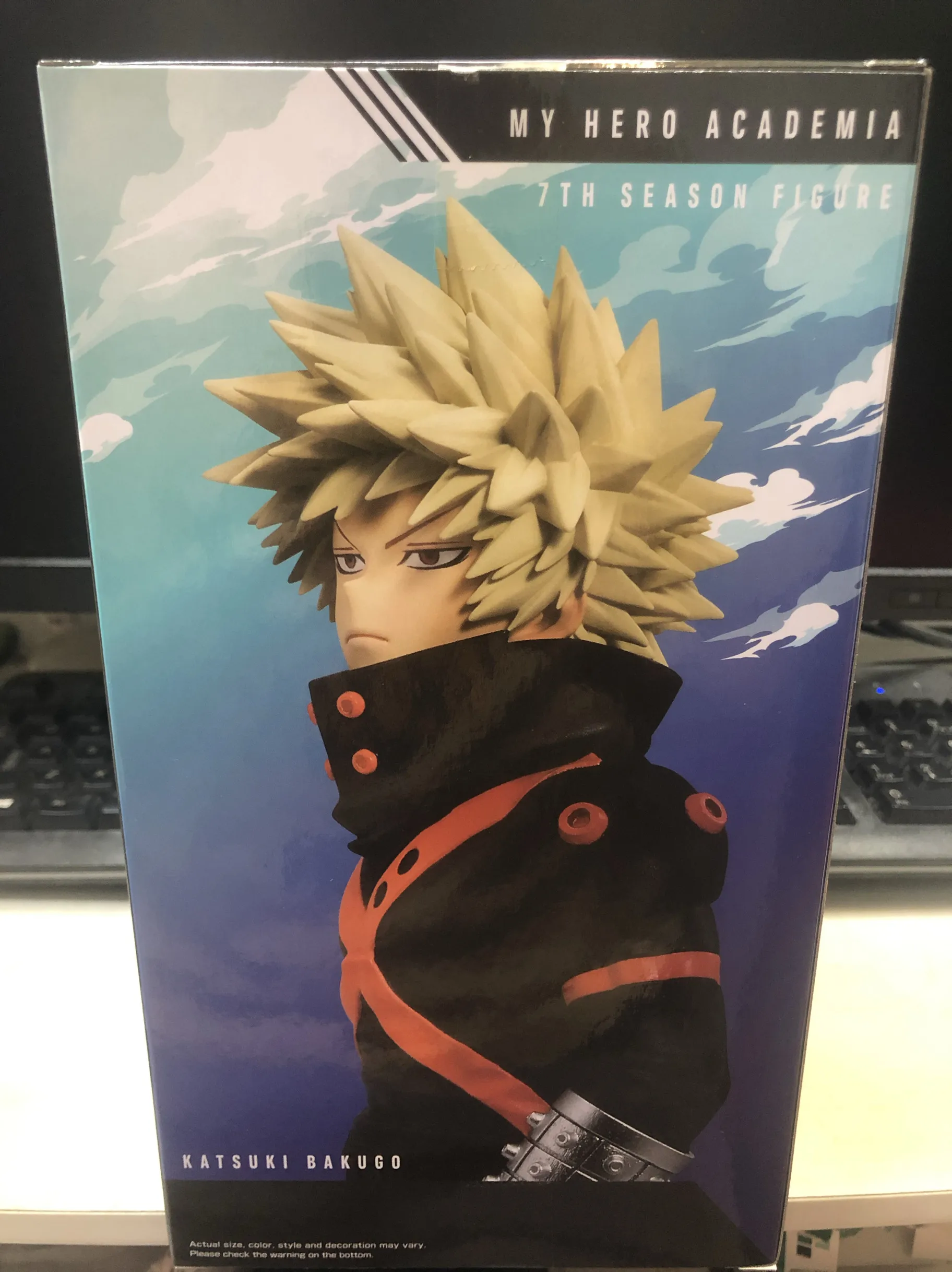 Figura de Katsuki Bakugo de la 7ª Temporada de My Hero Academia de BANPRESTO - Modelo de Anime en Caja Original, Edición Coleccionable
