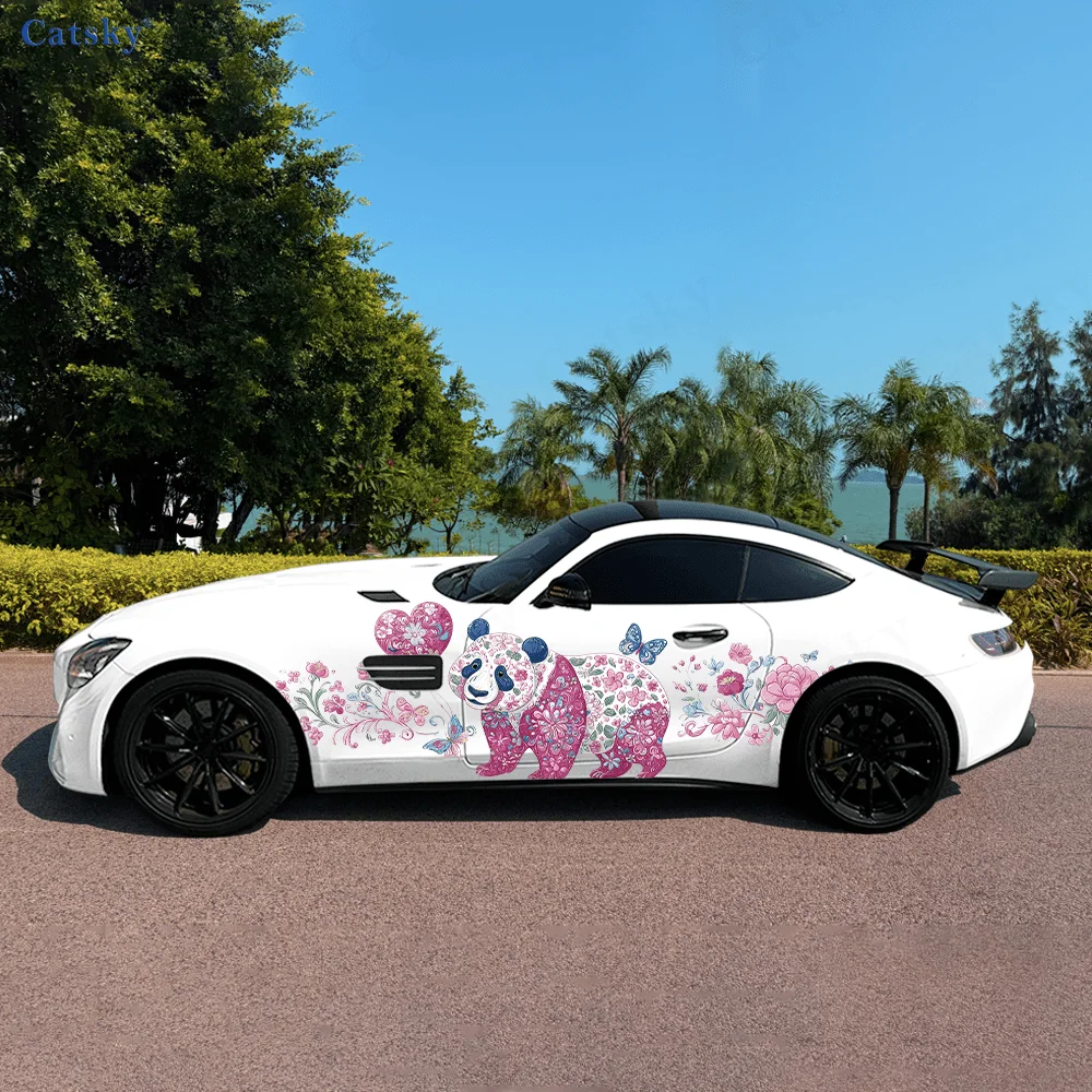 

Симпатичная панда с цветочным узором, боковая наклейка для автомобиля, водонепроницаемая ПВХ-наклейка, устойчивая к царапинам, защита автомобиля, автоаксессуары в подарок