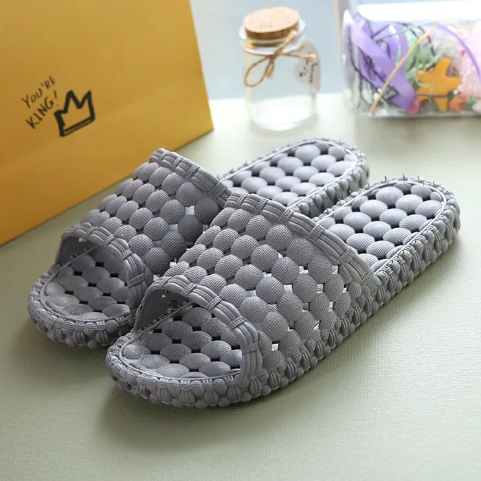 Bathroom Slippers Summer Leaking Home Indoor Non-slip Men\'s Thick Soft Bottom Plastic Sandals and Slippers