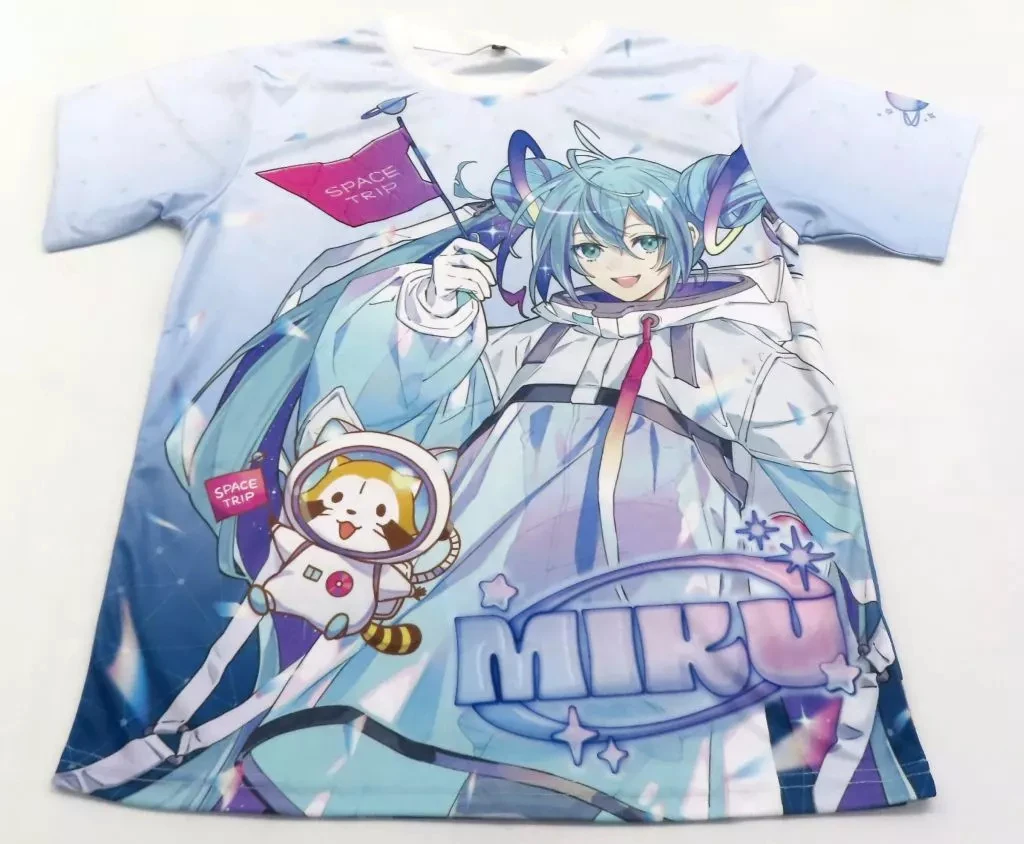 camiseta-estampada-completa-2026-hatsune-miku-vocaloid-family-space-astronaut-camiseta-grafica-unissex-de-anime-vestuario-para-fas-crypton-piapro