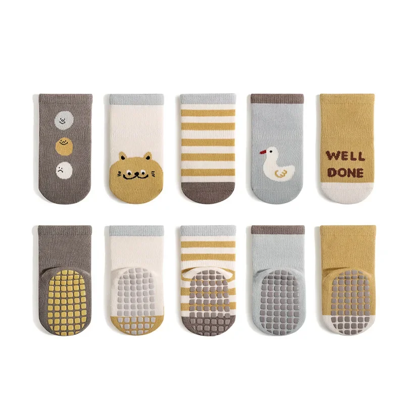 2024 New Kids Floor Sock Cute Cartoon Animals Anti-skip Indoor Baby Boys Girls Toddlers Cotton Autumn Pure Cotton Socks