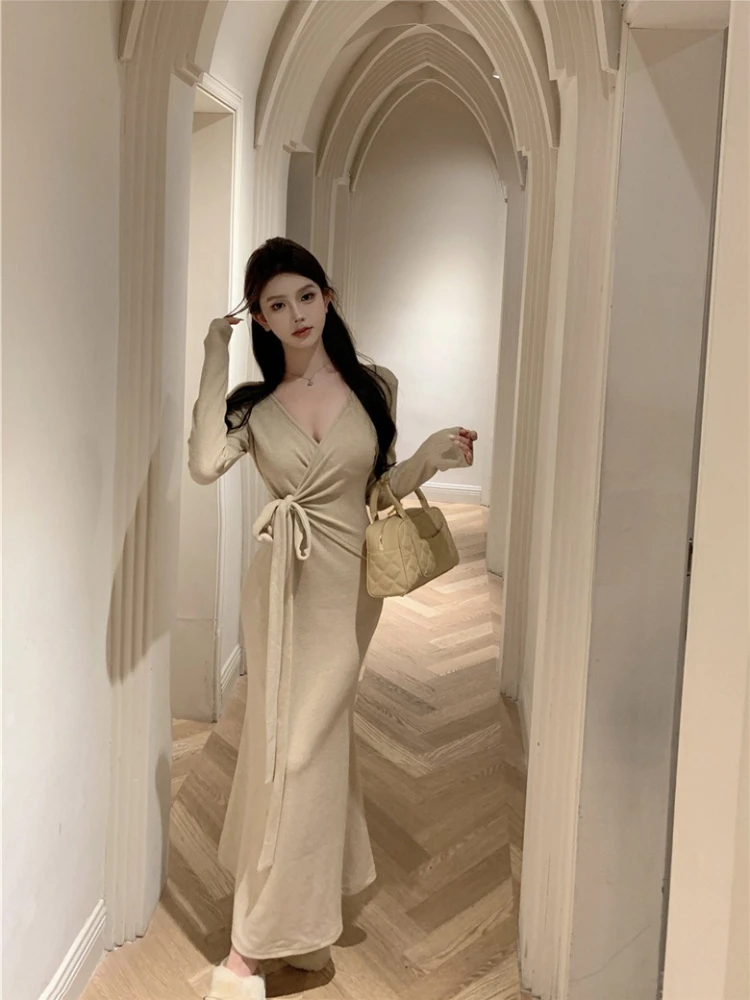 Robe longue en tricot, col en v croisé, manches longues, fente latérale, moulante, amincissante, Vintage, Boho, Chic, cravate à la taille, nouvelle collection automne hiver 2025