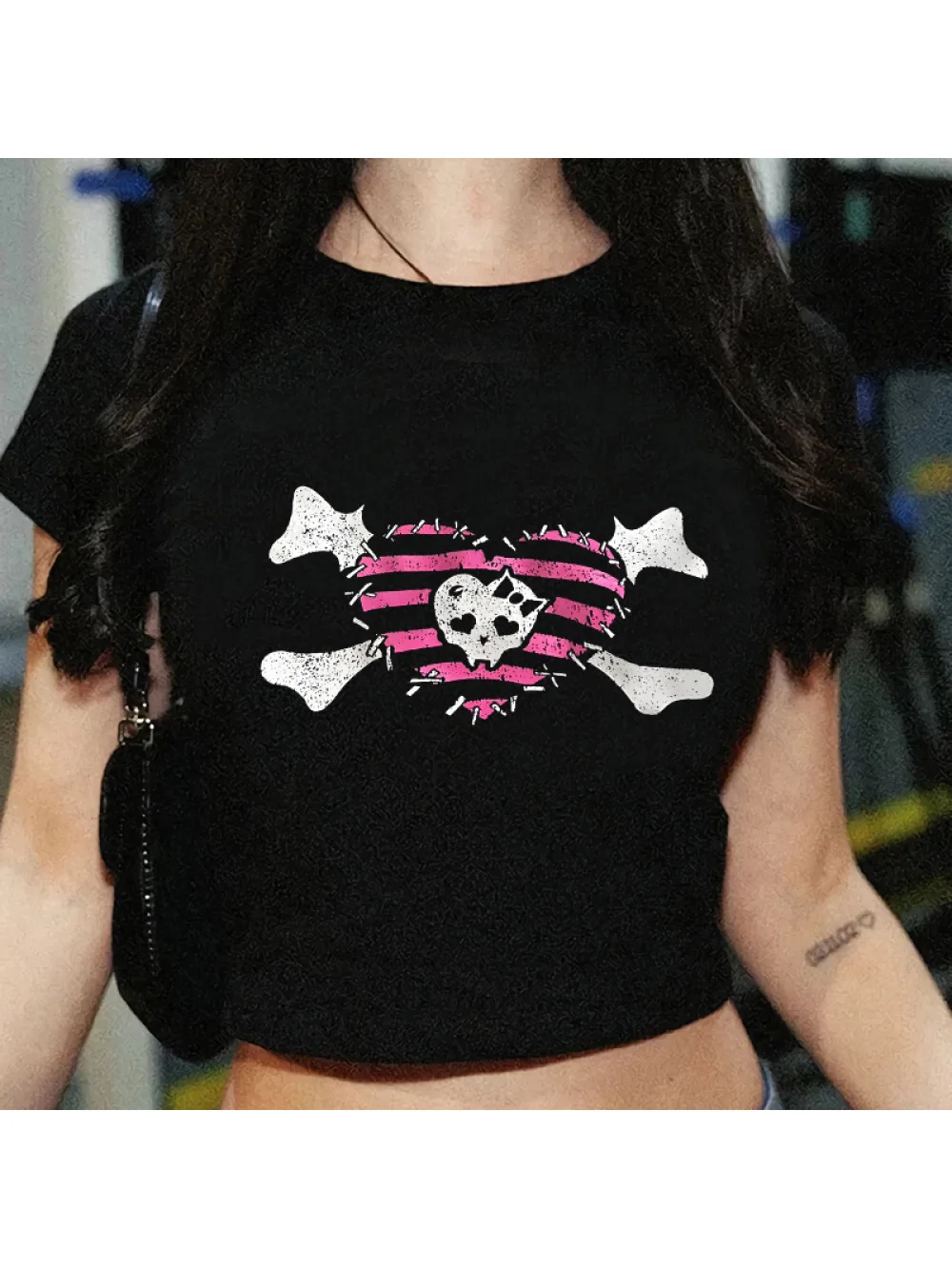 

2026 Модный летний топ в стиле Y2K Emo Harajuku для женщин: ретро, дерзкий, с бретельками, для повседневного и готического уличного стиля