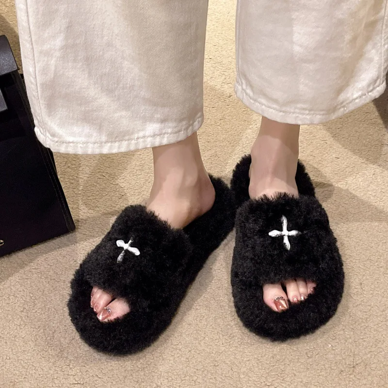 Autumn and winter ladies new plush outside wear thick bottom a word cotton drag home warm fashion slippers female