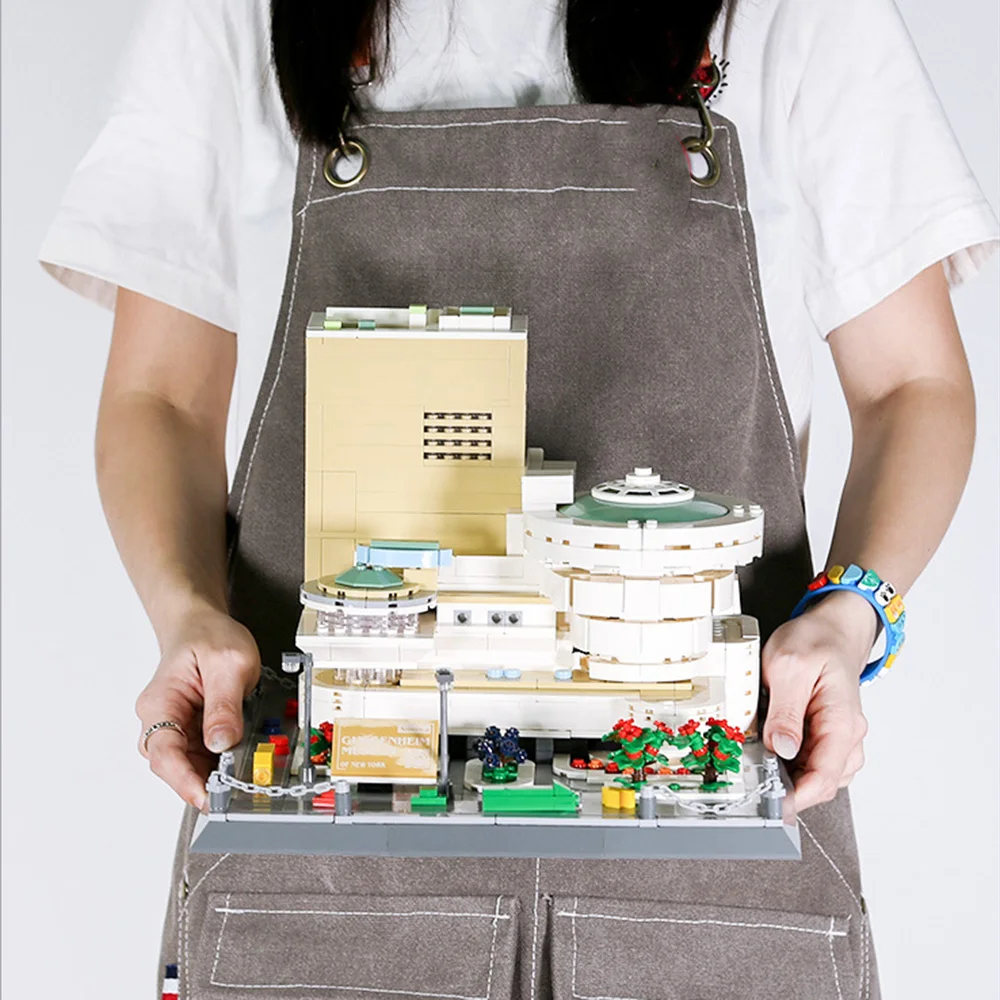 

Креативный конструктор «Музей Гуггенхайм»: всемирно известная современная архитектура, модель из кирпичиков, развивающая игрушка, коллекция