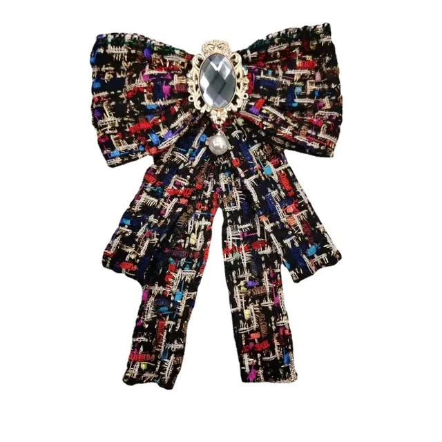 Retro Fabric Bow Tie Crystal Pearl Broszki dla kobiet Colth Art Bowknot Collar Pins Luxulry Biżuteria Ślub Impreza Odznaka Prezenty