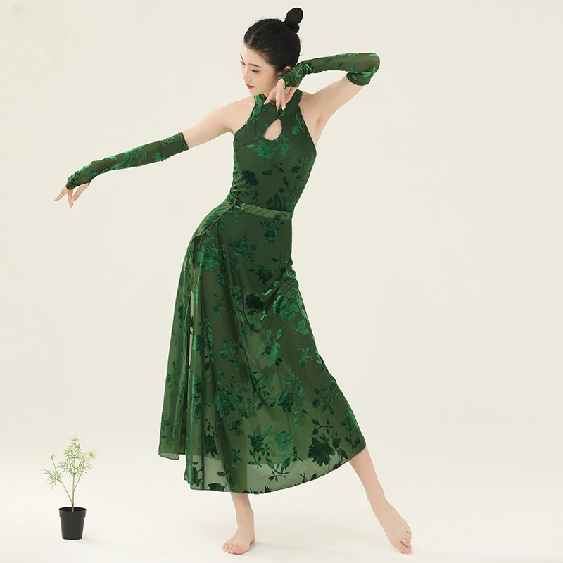 Classical Dance Costume Dark Green Long Dress Women Jacquard Chinese Style Cheongsam Sheath Hole Sleeveless Evening Party Dress