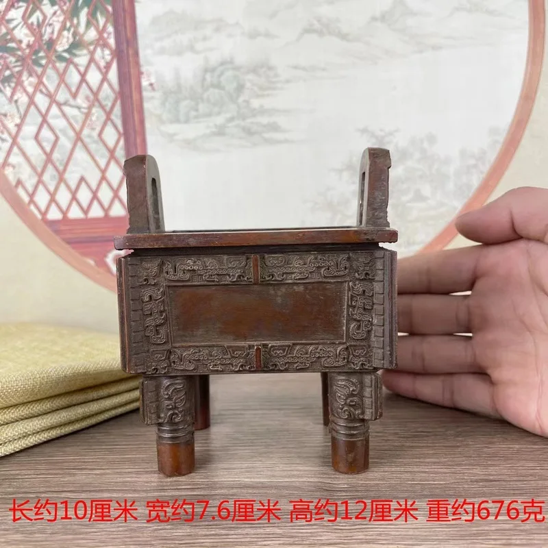 Copper tripod ornaments, brass Si Mu Wu tripod, four-sided tripod ornaments, large size, suitable as a gift for the opening of a