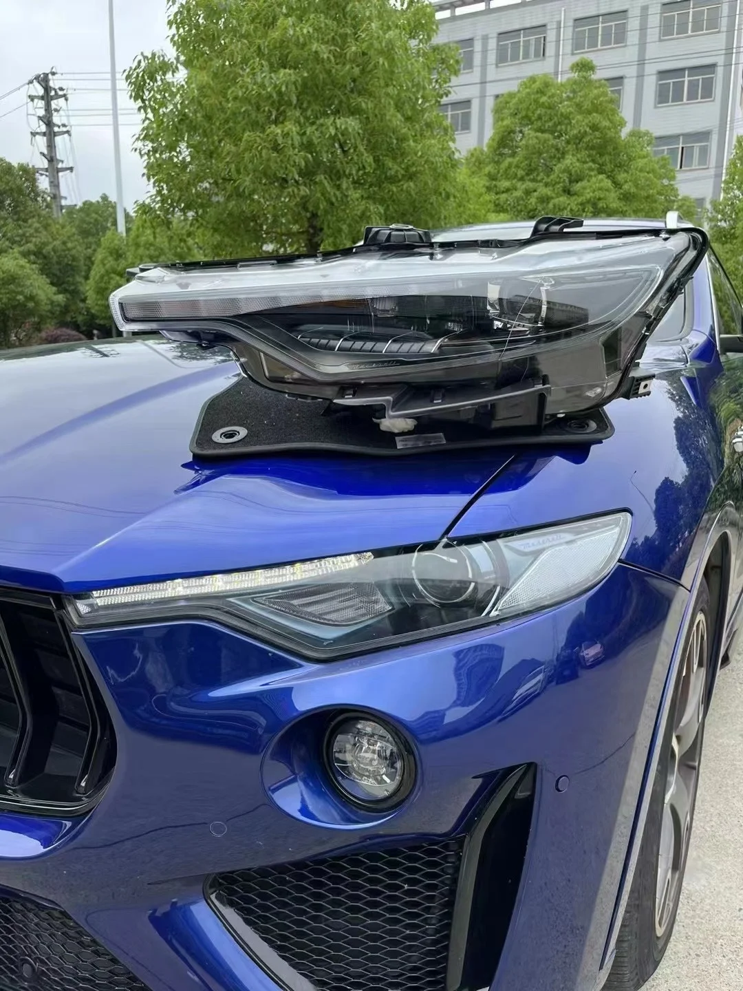 For 'Maserati Levante LED Matrix Headlights Upgrade 6500K Color Temperature