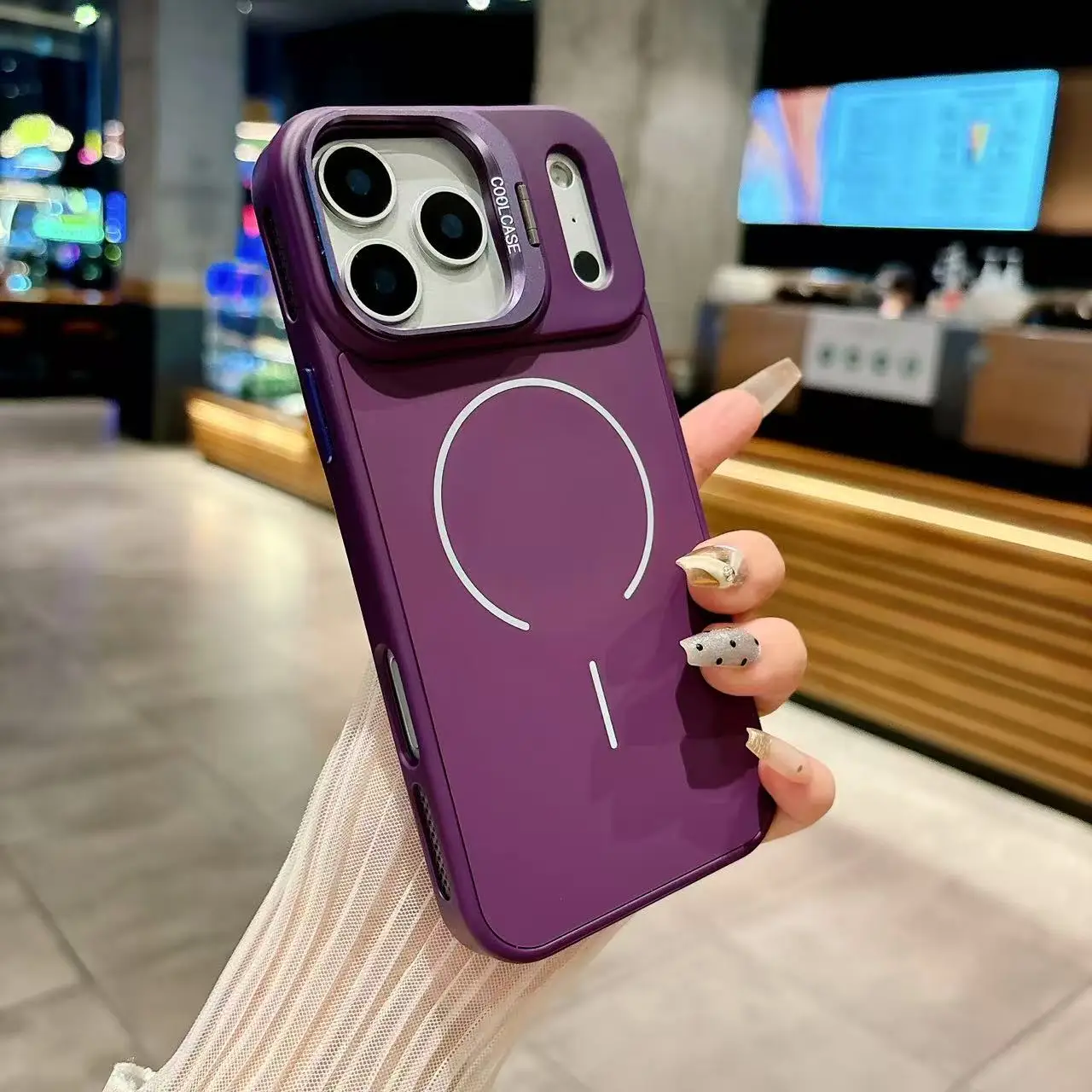 

Luxury silicone heat dissipation shockproof cover for iPhone 17 Air 17 16 15 14 13 12 Pro Max lens holder magnetic Phone case