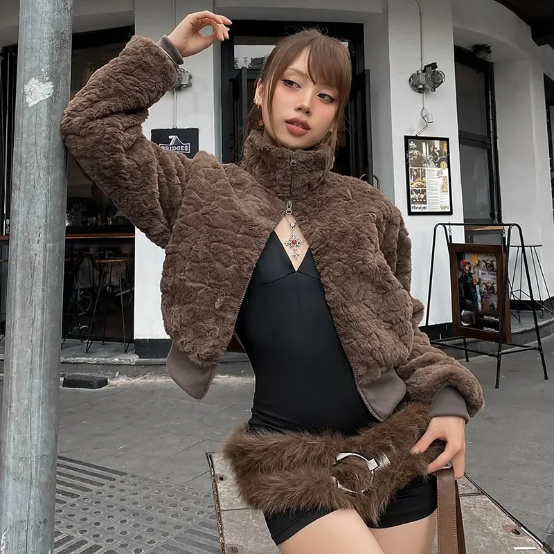

Winter Fur Jackets Women Crop Coats Y2K Streetwear 2025 Fall Winter Luxury Korean Fashion Clothes Elegant Sexy Jackets Coats
