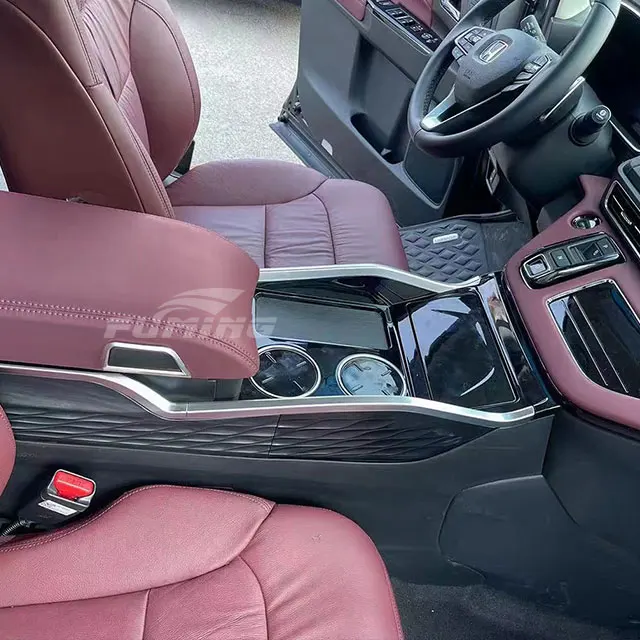 오디세이 엘리시온 비즈니스 차량의 중앙 암레스트 박스에 사용되며, 압축기와 냉장고로 개조되었습니다.