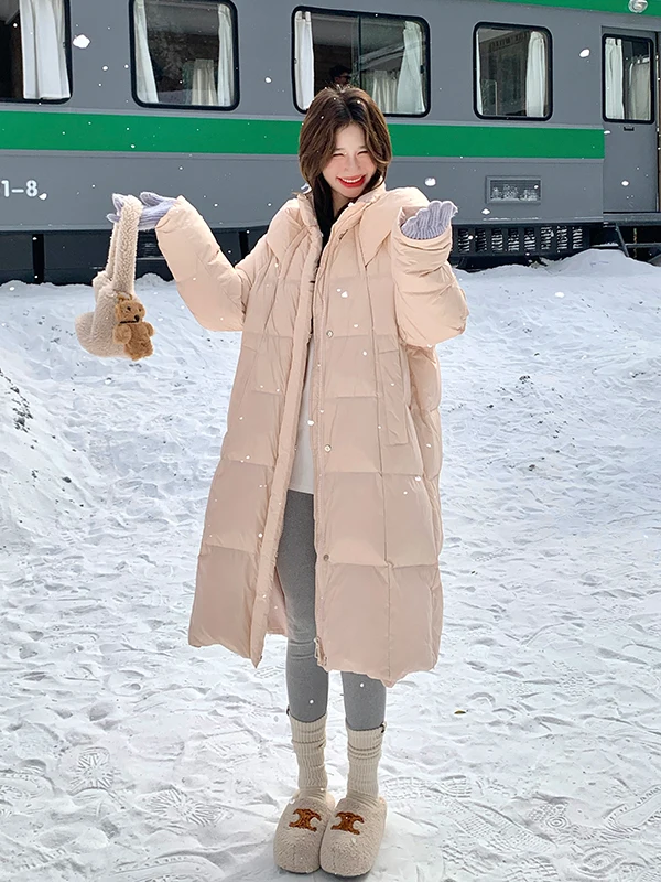 

Розовая женская удлиненная зимняя куртка с капюшоном на пуху, теплая повседневная свободная модель на молнии