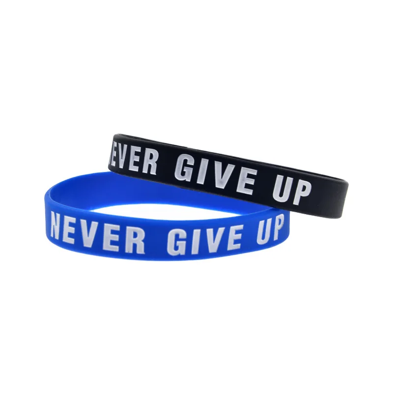50 Stück inspirierende Gummiarmbänder „Never Give Up“, Silikonarmbänder mit positiver Energie, als Geschenk geeignet. – Detail 2