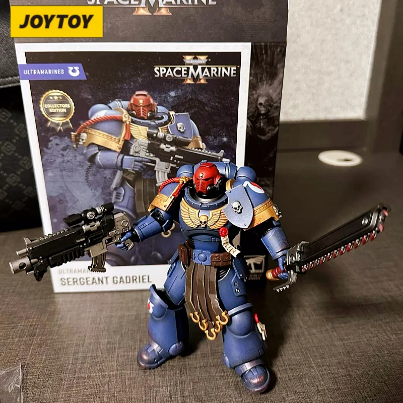 

JOYTOY Warhammer 40K Space Marine 2 Titus Lieutenant 1:18 Articulated 3 Pack Officially Licensed Collectible Action Figures