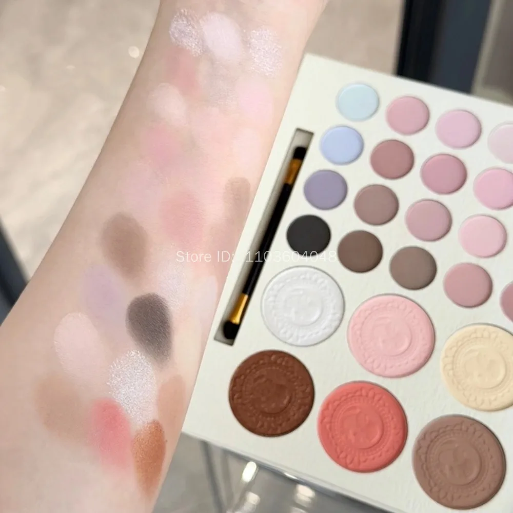 26 สี Pearl Shimmer Eyeshadow Palette Long Lasting Matte เลื่อม Glitter Rose Blush สีม่วงอายแชโดว์ผู้หญิงเกาหลีเครื่องสําอาง
