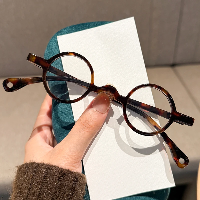 Vintage Personalised Small Round Frame Presbyopia Glasses Pressure Resistance and Durability HD Anti-blue Light Eyeglasses