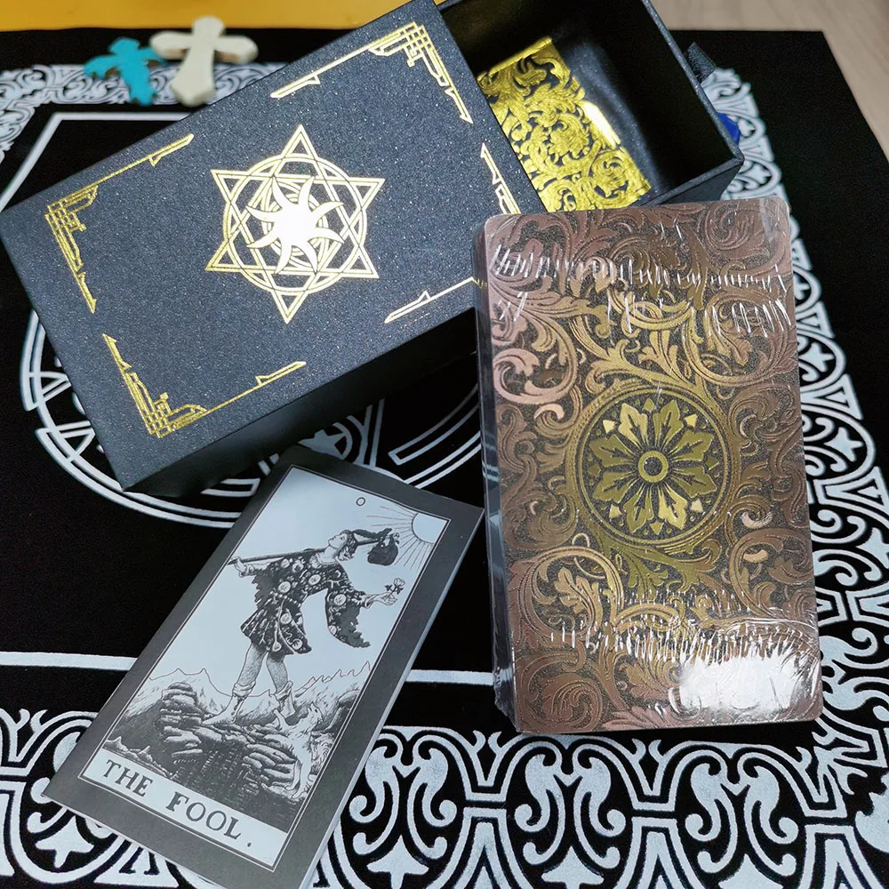 Folha de Ouro Tarot Card Set, Gift Box, Luxo Set, Hot Stamping, PVC, Impermeável, Resistente ao Desgaste, Jogo de Tabuleiro, Solitaire, Adivinhação