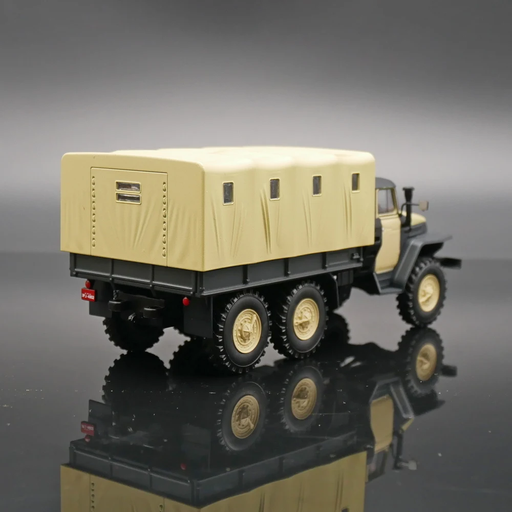 Ixo 1/43 Truck URAL 375 Diecast Car Model Metal Toy Vehicle