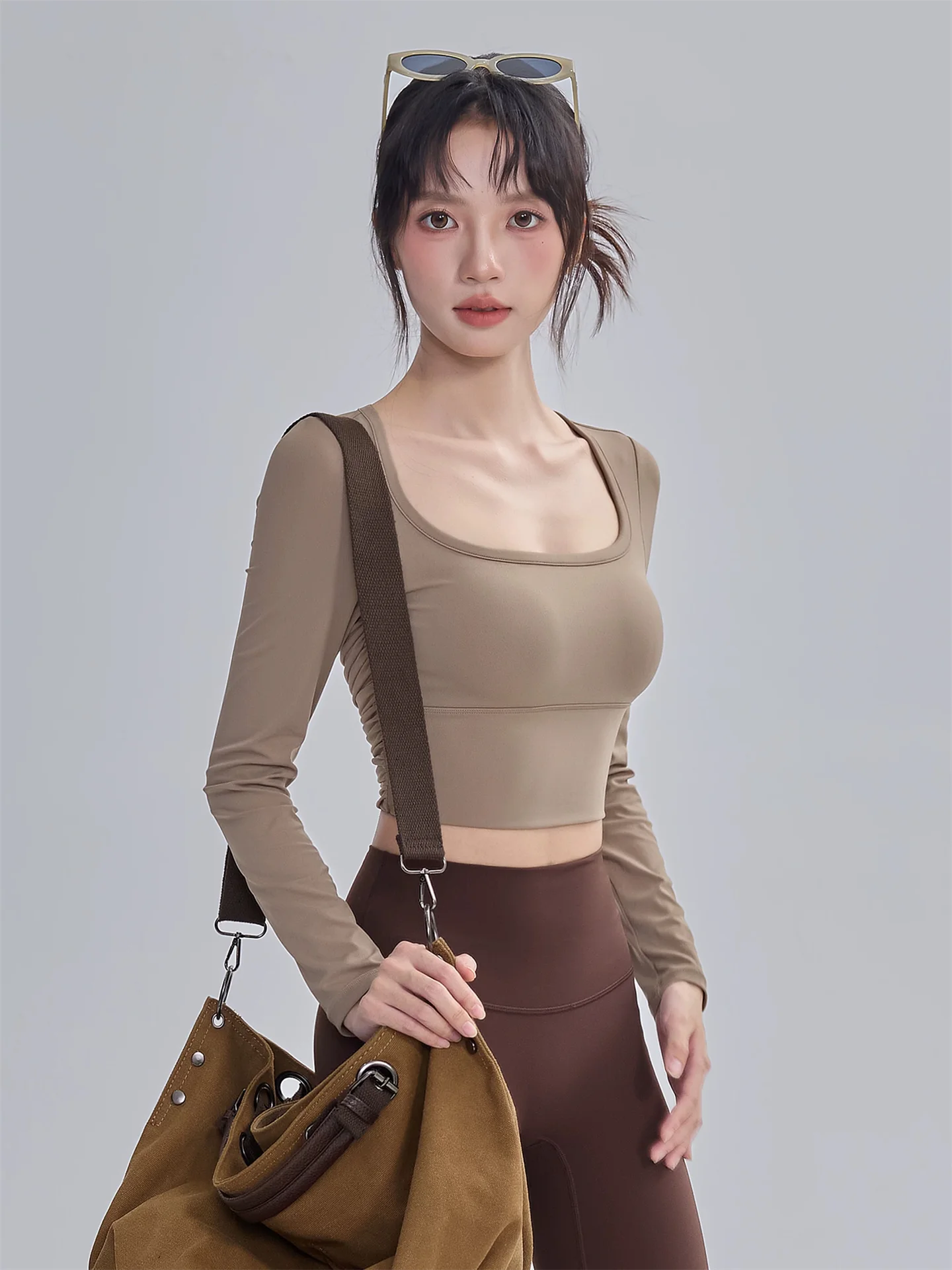 Conjunto de Roupas de Yoga Femininas com Almofada para o Peito, Top de Treinamento Longo, Camiseta Slim Fit para Pilates