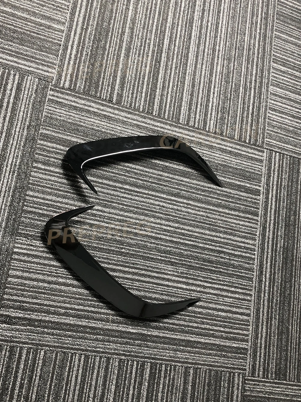 

Carbon Fiber Rear Bumper Splitters Flaps Apron For Mercedes Benz GLE Class W167 GLE350 450 GLE53 AMG Sport SUV 2020 ABS Air Trim