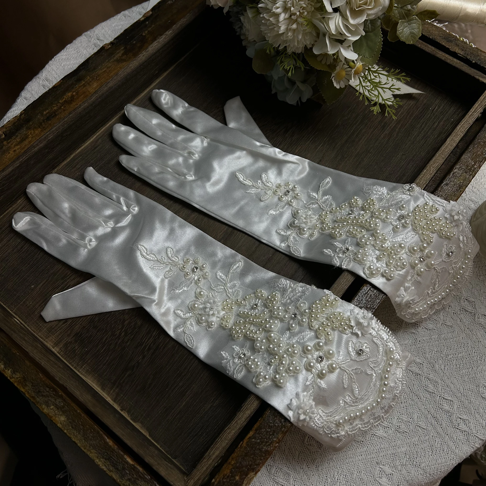 Women's Elegant Fashion Spring Summer Pearl Beaded Long Satin Glove Female Driving Photograph Performance Party Glove