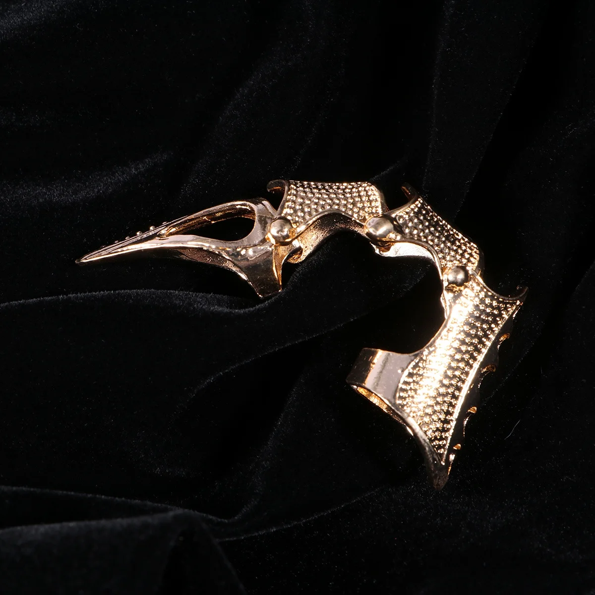 

Punk Style Golden Alloy Women Finger Ring Cool Spiky Joint Design for Holiday Party Wedding Accessory Women Ring