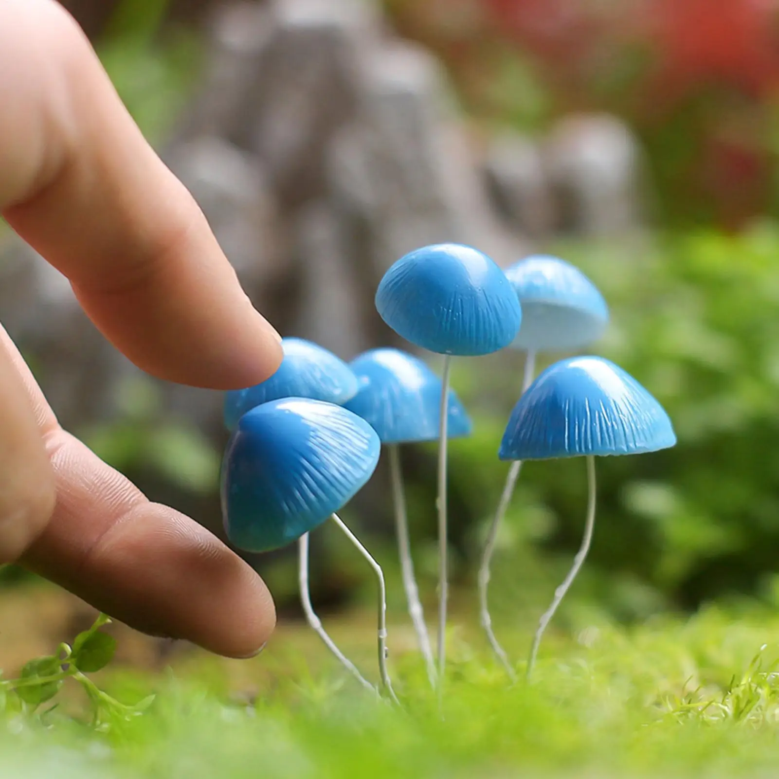 Mini Resin Mushrooms Blue 6 Pieces DIY Fairy Decoration Garden Stakes Mushroom Miniatures For Garden Corner Outdoor Courtyard