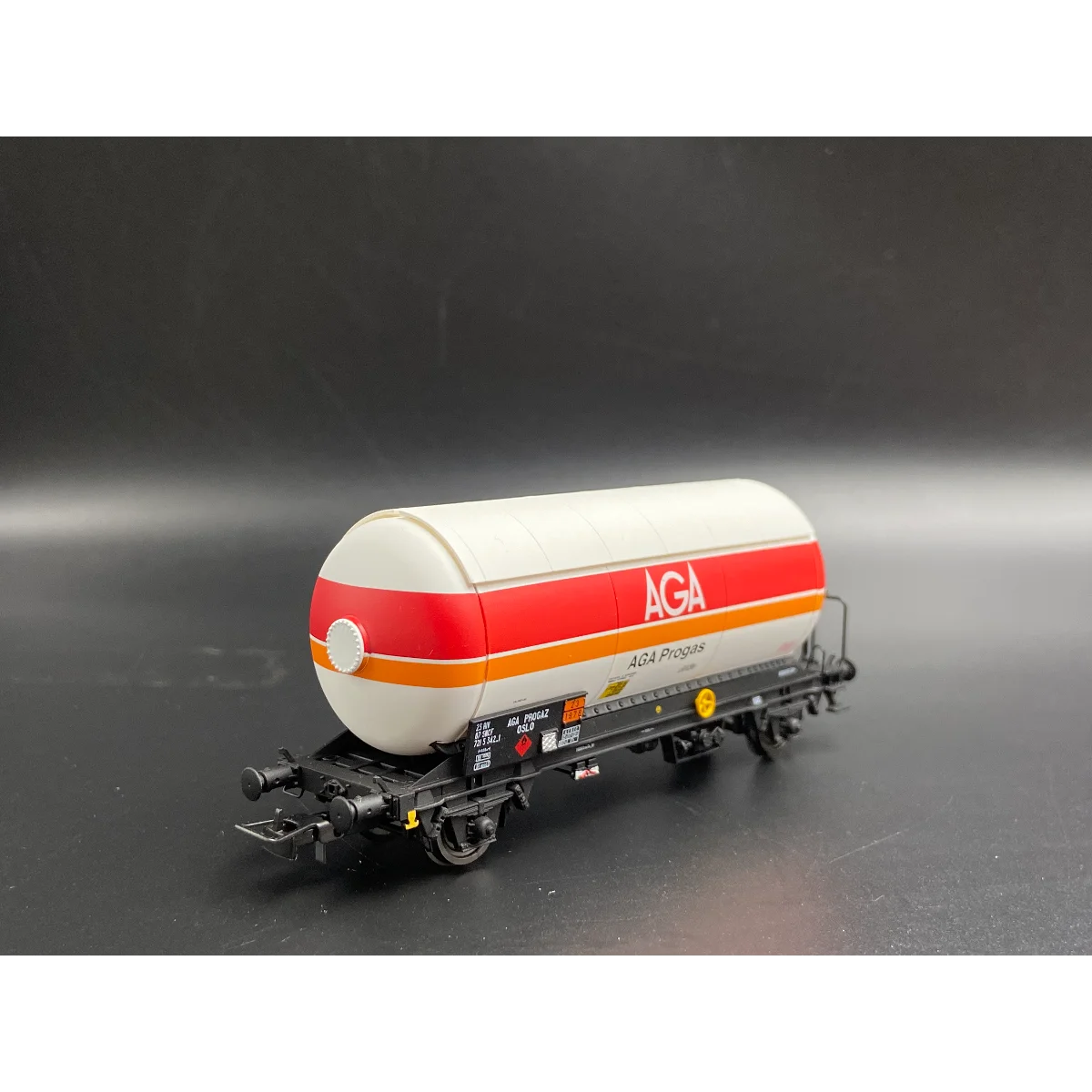 

Литой под давлением HO масштаб 1:87 Jouef масляный цистерна металлическое колесо модель автомобиля из сплава Коллекционная игрушка в подарок сувенир дисплей орнамент