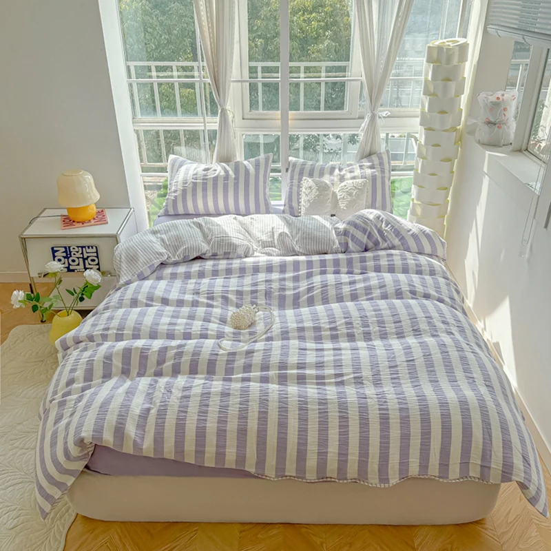 

Nordic Bedding Set Ins Popular Striped Duvet Cover Set Bed Sheets Set Single Twin Full Queen Size Skin-Friendly Soft Bedding