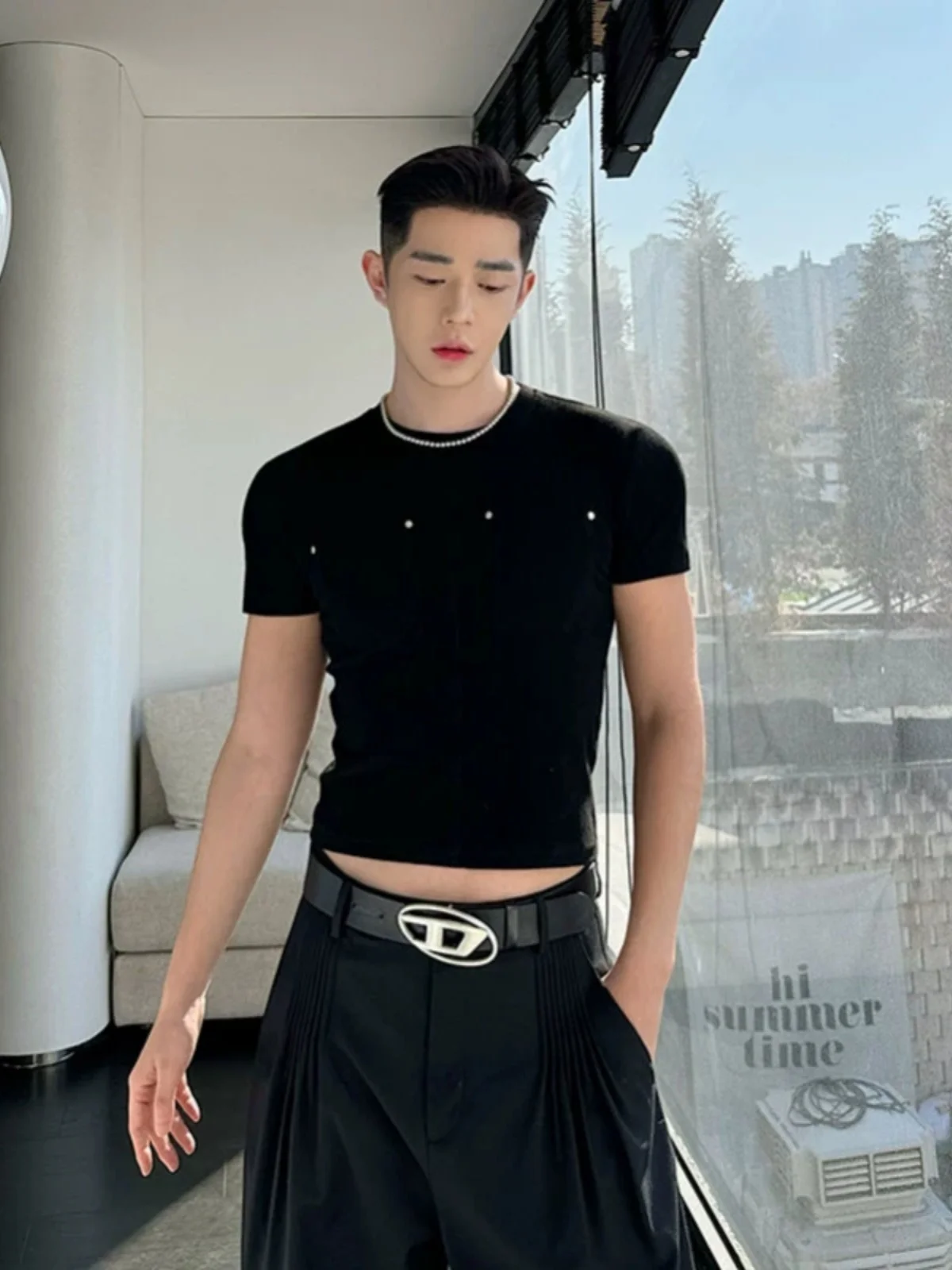 

Faionable ort Sve T-irt Men's Slim Fit Youthful Sle Rivet ket Splicing Base Layer irt Spring 2024 Knitted Fabric