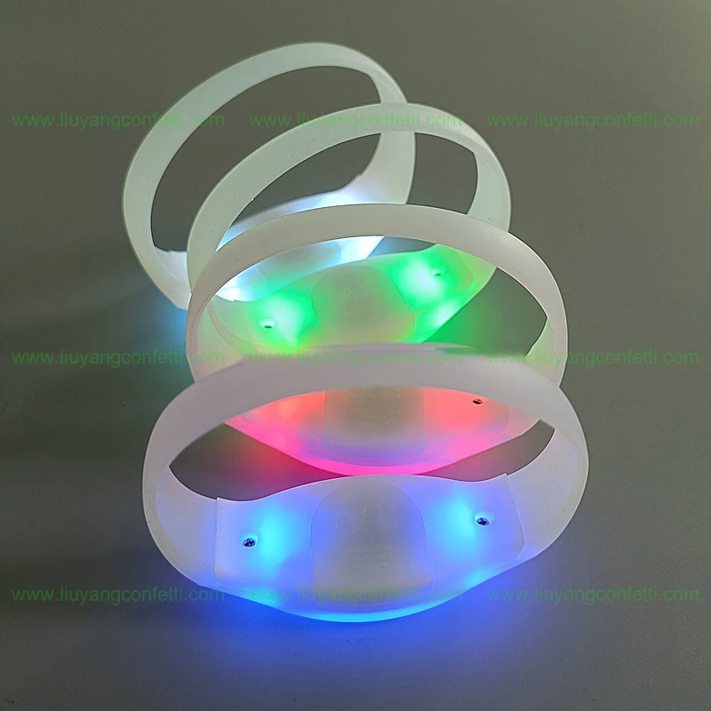 10pcs Sound Control Concert Voice Control LED Light Bracelets Bangle Flashing Music Show Party Event