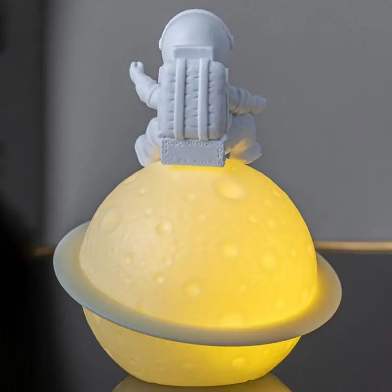 Inizia la luce notturna sorprendente e affascinante forniture per la casa Regali di valutazione più alti per bambini Tema spaziale della luce notturna dell'astronauta