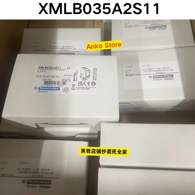 Brand-new   Original XMLB035A2S11 pressure switch