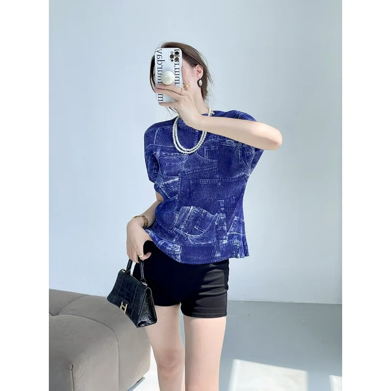 

Pleated 2024 Summer New Spicy Girl Print Panel Imitation Denim T-shirt Retro Street Style Casual Sexy Short Top Korean Version