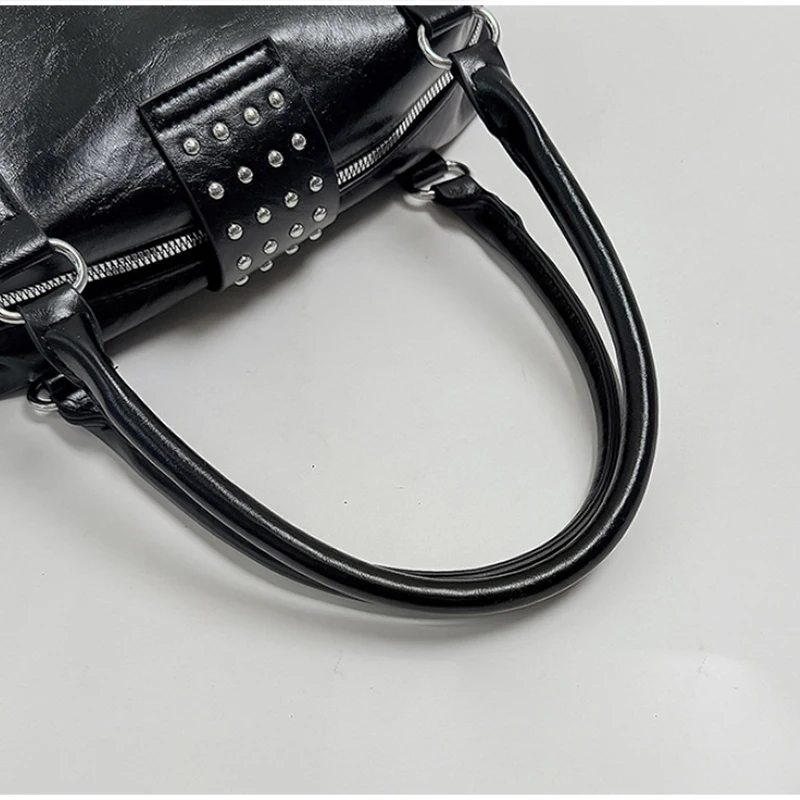 Y2k Nieten-Gürtelschnallen-Handtasche, Damen Motorrad Biker Punk-Stil Metall-Nieten-Schultertasche, Koreanische Y2k Mädchen Reißverschluss-Tragetasche – Detail 22
