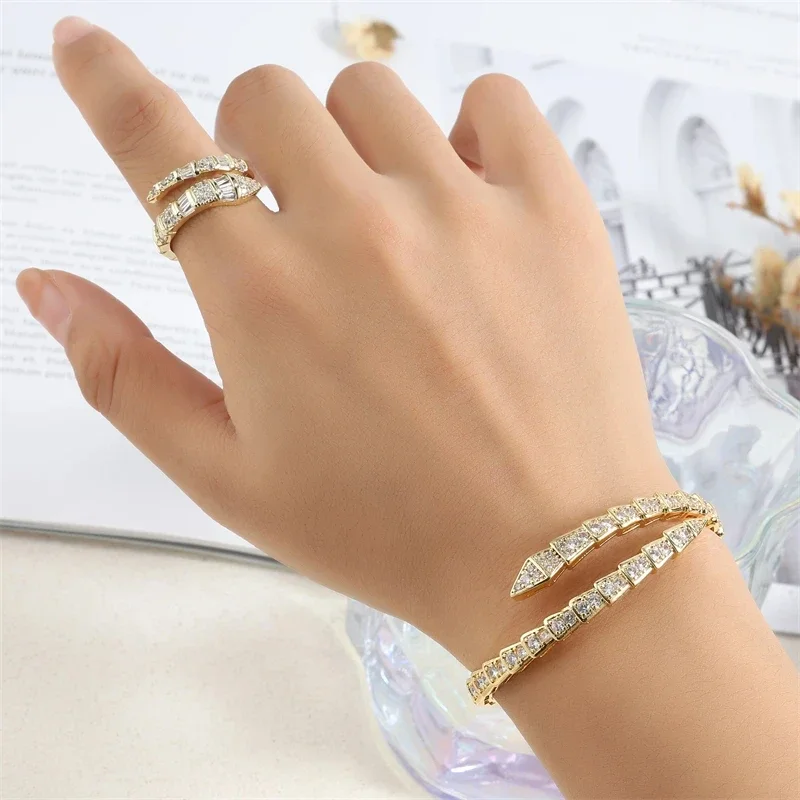 Classic Snake Cuff Bracelets For Women Simple Fashion Shiny Inlaid Zircon Bracelet bangle Bridal Wedding Party Jewelry