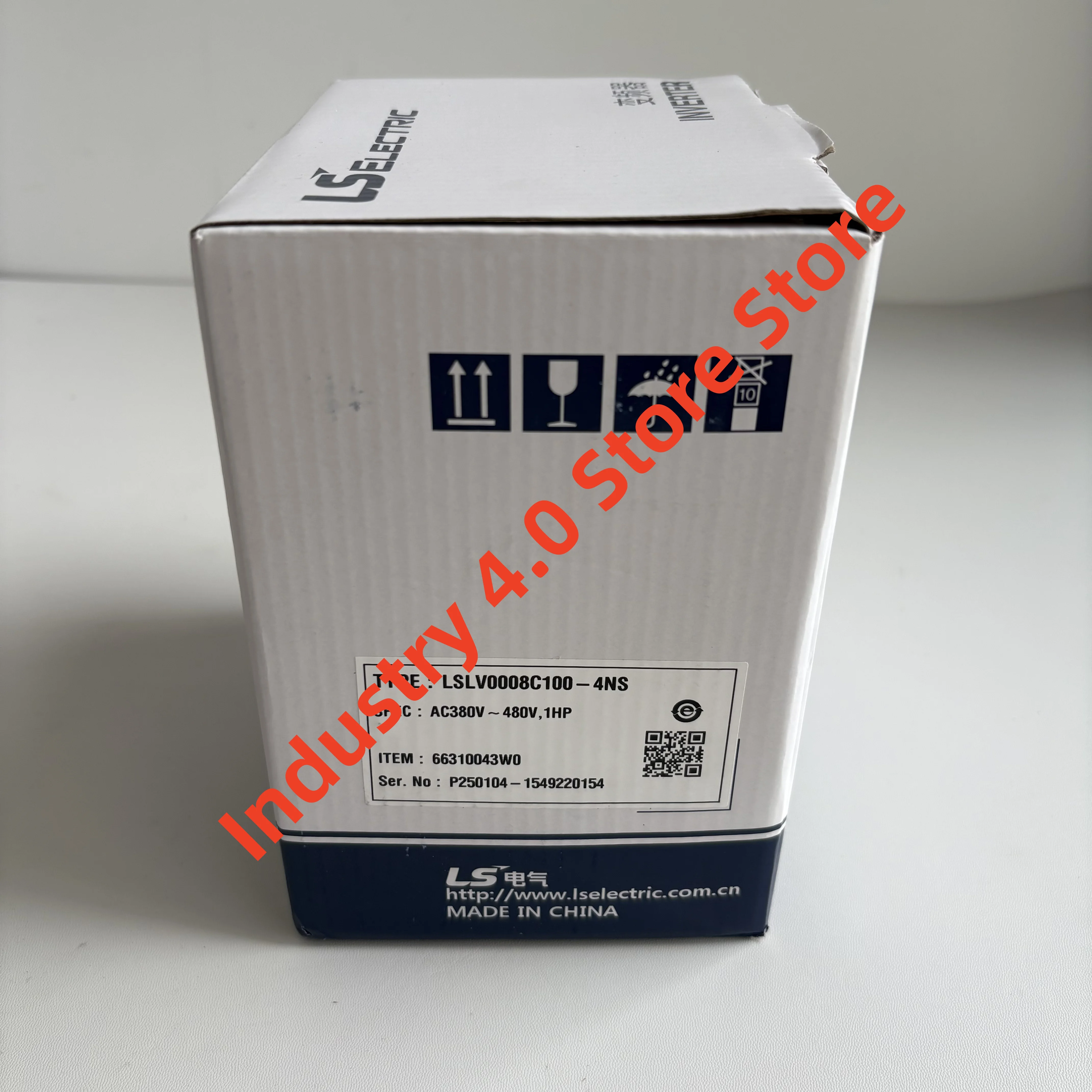 

Совершенно новый VFD LSLV0004S100-4EONNM