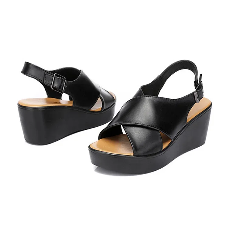 BEYARNE Plus Size 32-43 Back Buckle Platform Wedges Sandals Summer Shoes Casual Beach Shoe Medium Heels Sandals for Mother