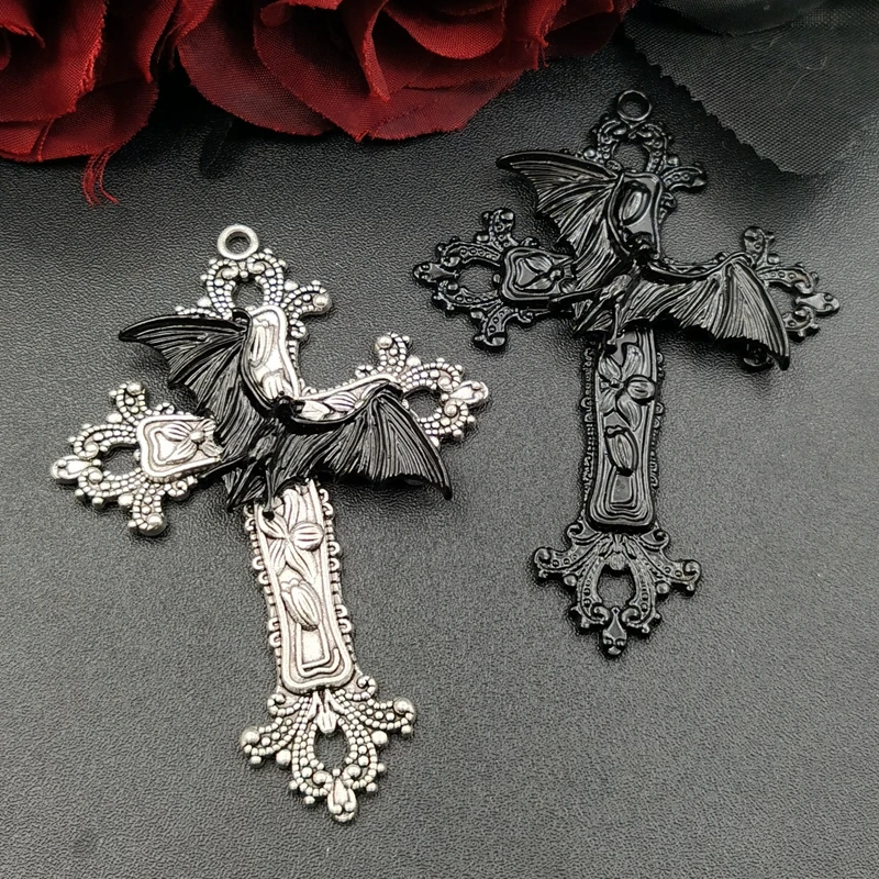 2pcs Large Bat Cross Pendant Floral Filigree Victorian Vintage Gothic Style Accessories DIY Charm Jewelry Crafts Making