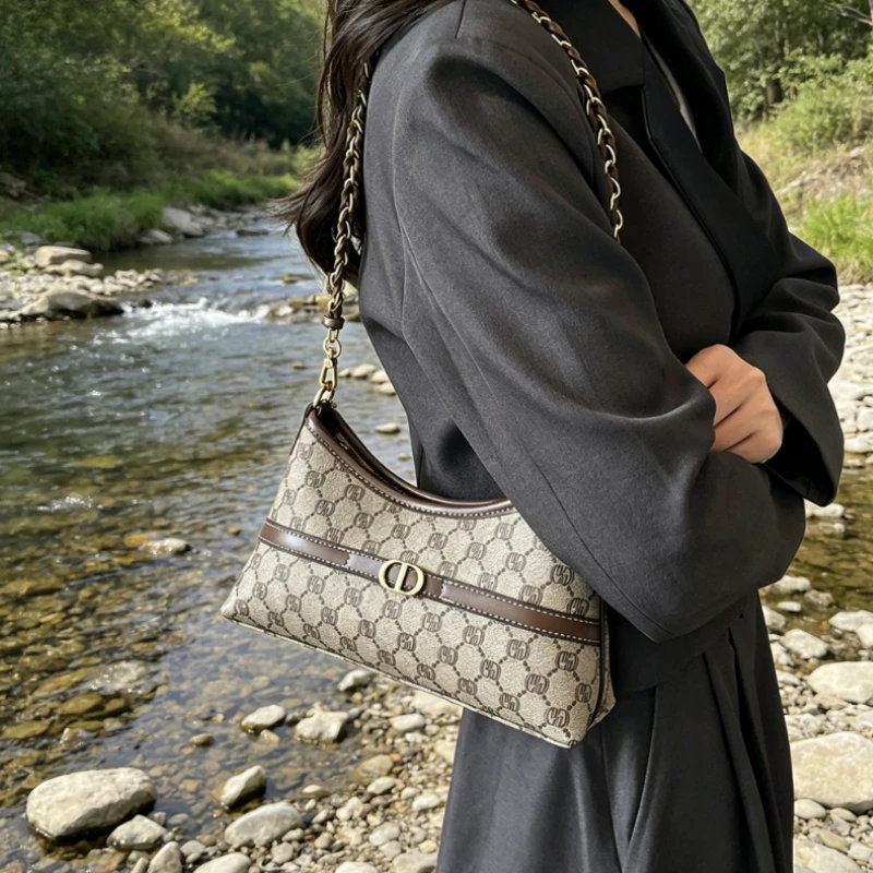 Classic design zipper shoulder bag elegant pattern decoration crossbody bag outdoor casual women's handbag