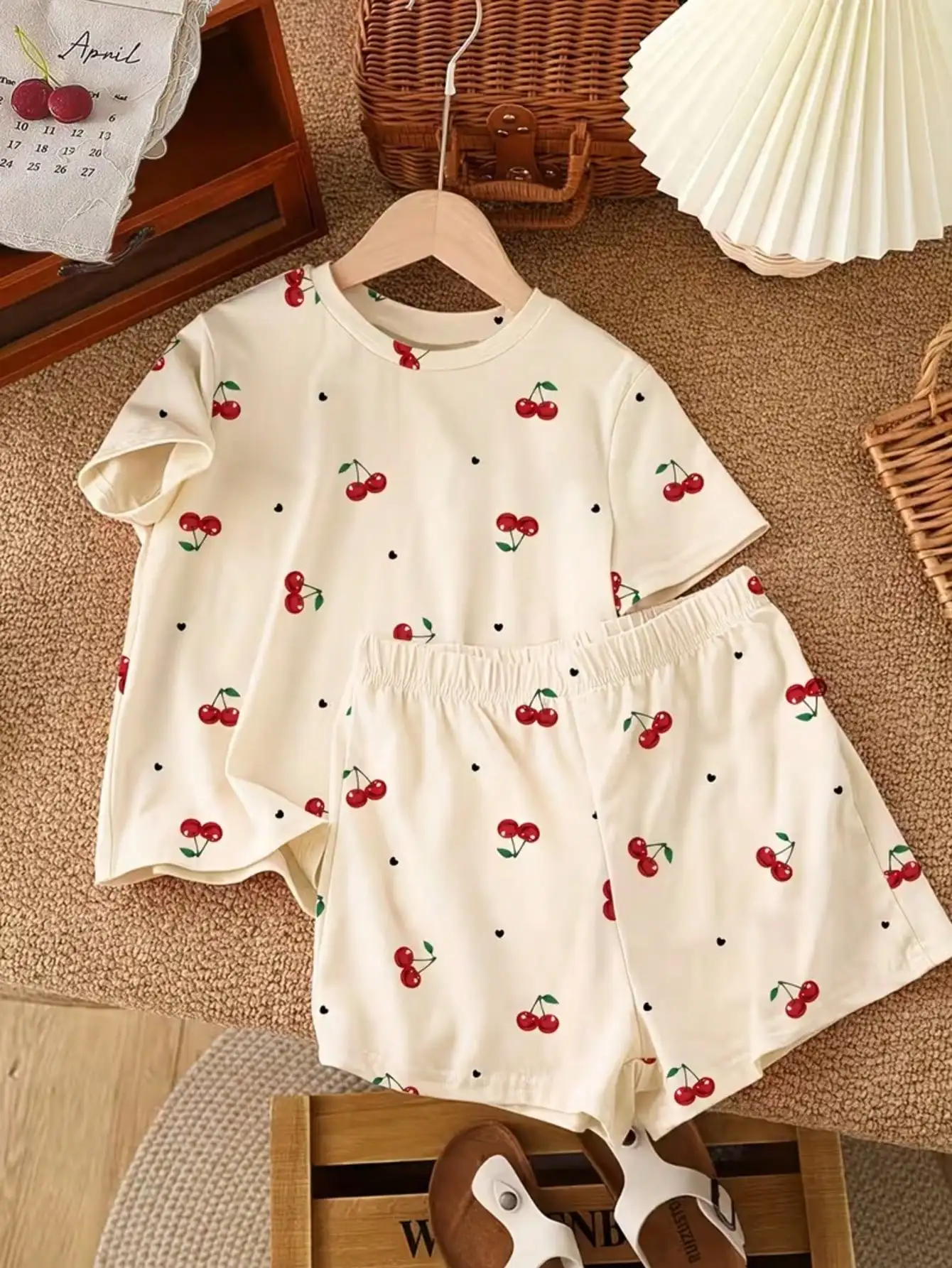 Children's Cherry Print Clothing Set round Neck Short Sleeve T-Shirt Top with Elastic Waist Shorts - Cute Kids Outfit