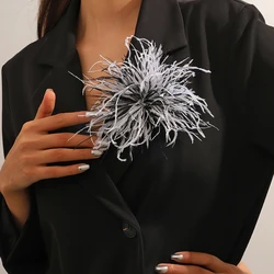 15CM French Style Multicolor Feather Big Brooch for Women Vintage Trendy Handmade Lapel Pins Wedding Party Jewelry Accessories