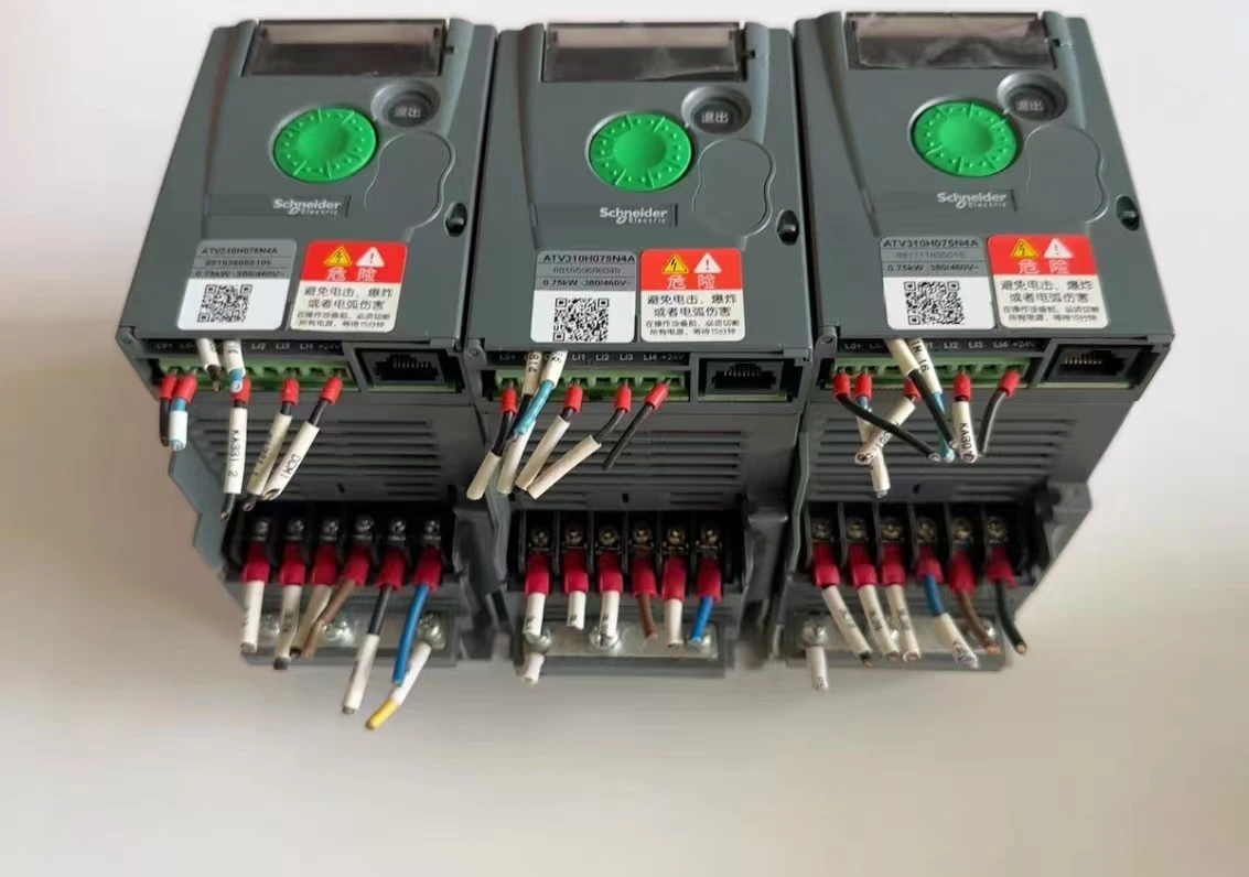 ATV310H075N4A العاكس المستخدم 0.75kw اختبار موافق